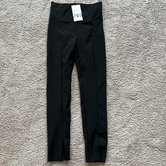 NWT ZARA Black High waist split hem leggings S - Picture 1 of 3